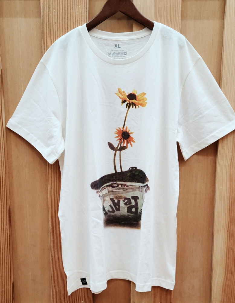 Peace Tee ☮️